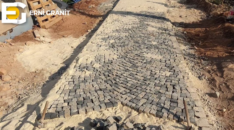 Parke Taşı Döşerken Dikkat Edilmesi Gereken 5 Altın Kural